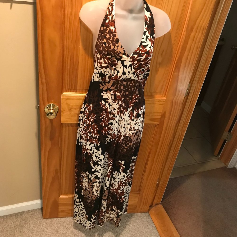 Dressbarn Maxi Halter Dress - Picture 3 of 7